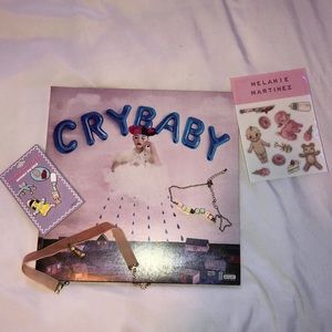 MELANIE MARTINEZ CRYBABY BUNDLE💞